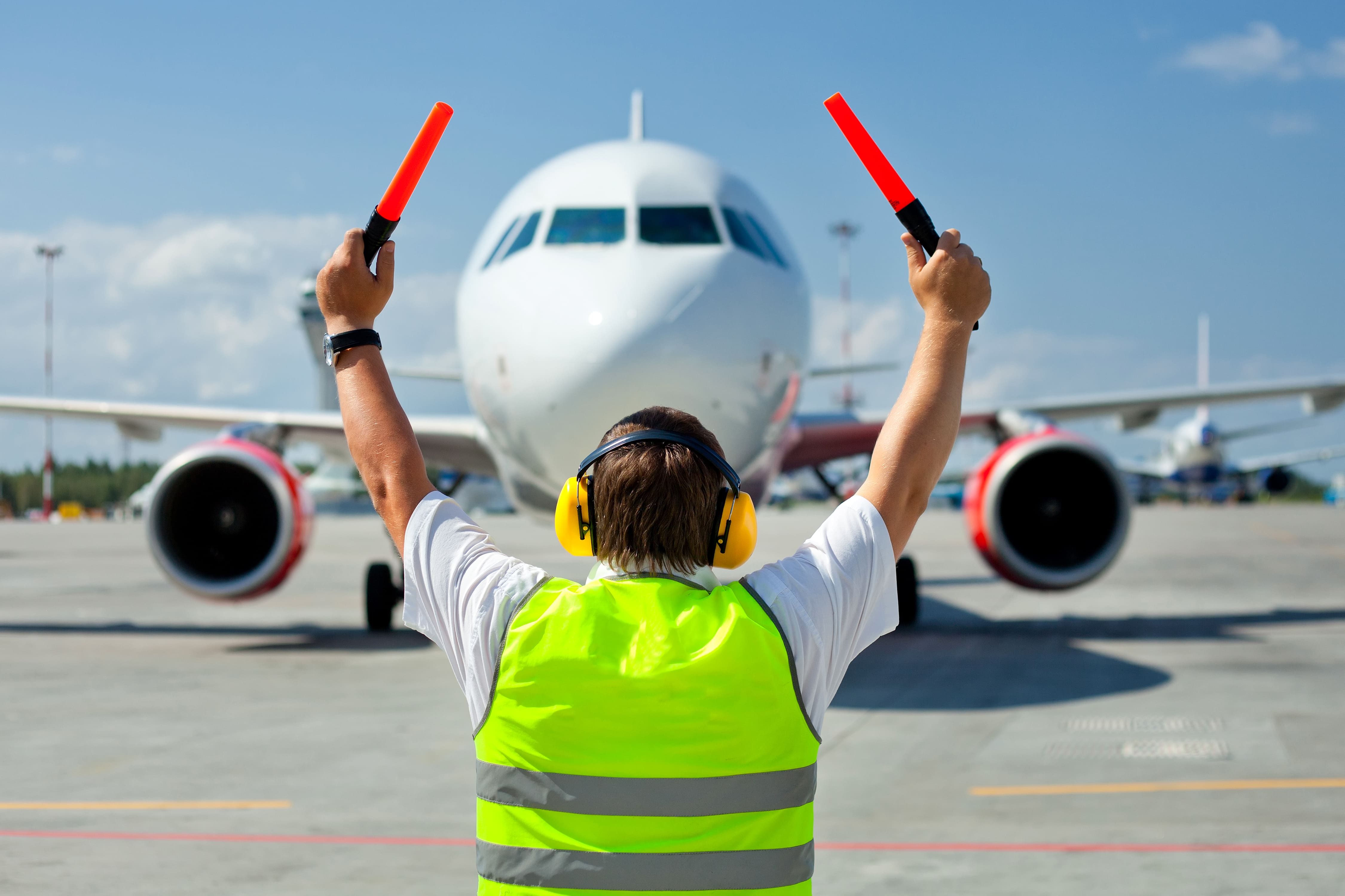 Ground Handling & Fuel Services   SKBG | BGA
